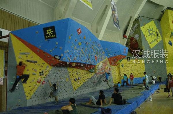 将户外店开进首体 BD首体装备店即将开业