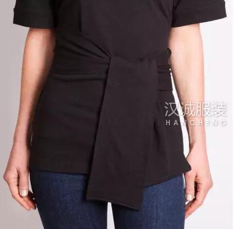 她只做女士T恤，想卖给你好看又不用“伺候”的衣服
