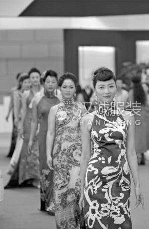 中国男装高峰论坛在甬“论剑”服装产业突破口
