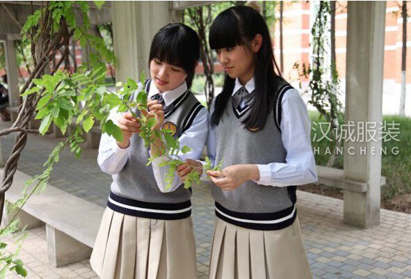 职业装业务需求增长,校服市场将成主导