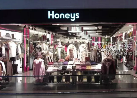 中国人工成本10年暴涨7倍 日本服装品牌退出中国