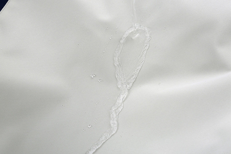 北京冲锋衣定制【免费寄样】,冲锋衣定制厂家【免费设计】(图30) 秋冬情侣款男女三合一冲锋衣定做30